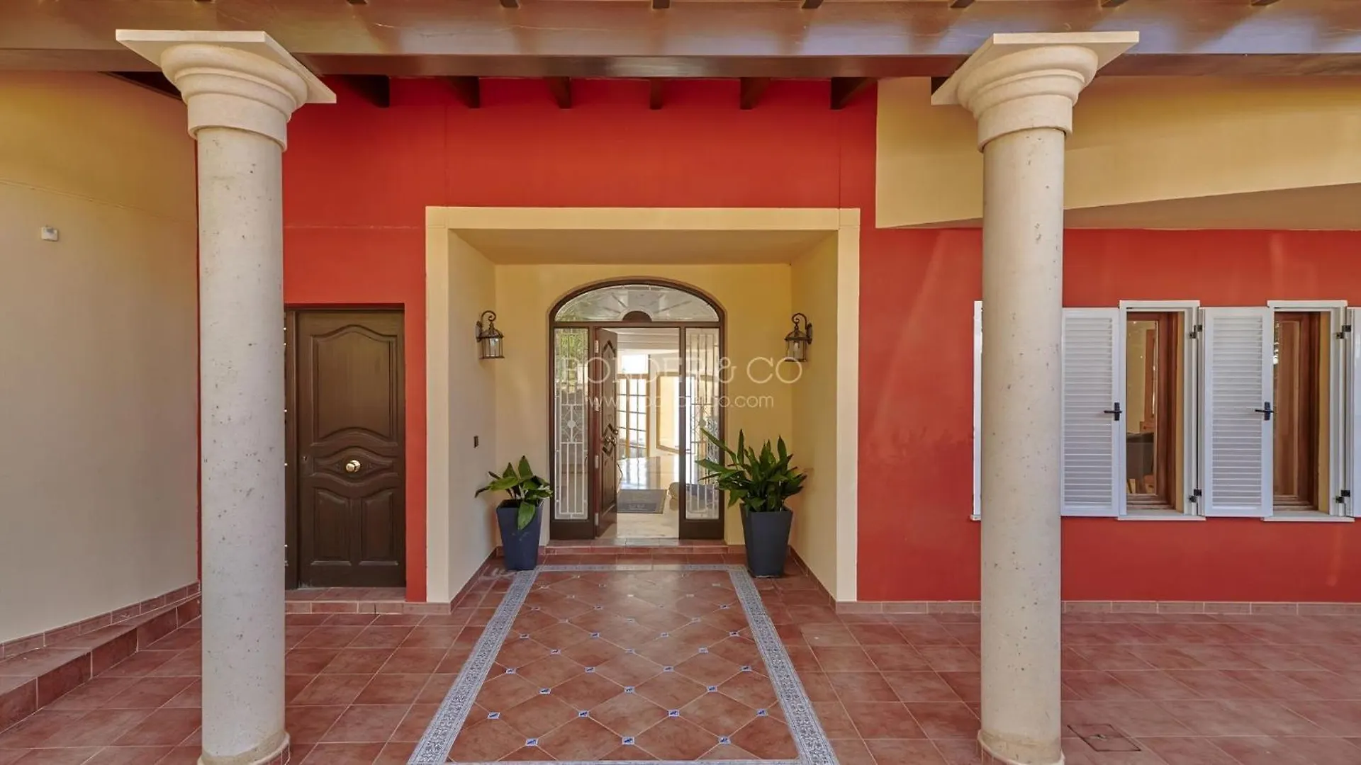 Spektakulaere Sea Front Villa Cala Vinas  Spain