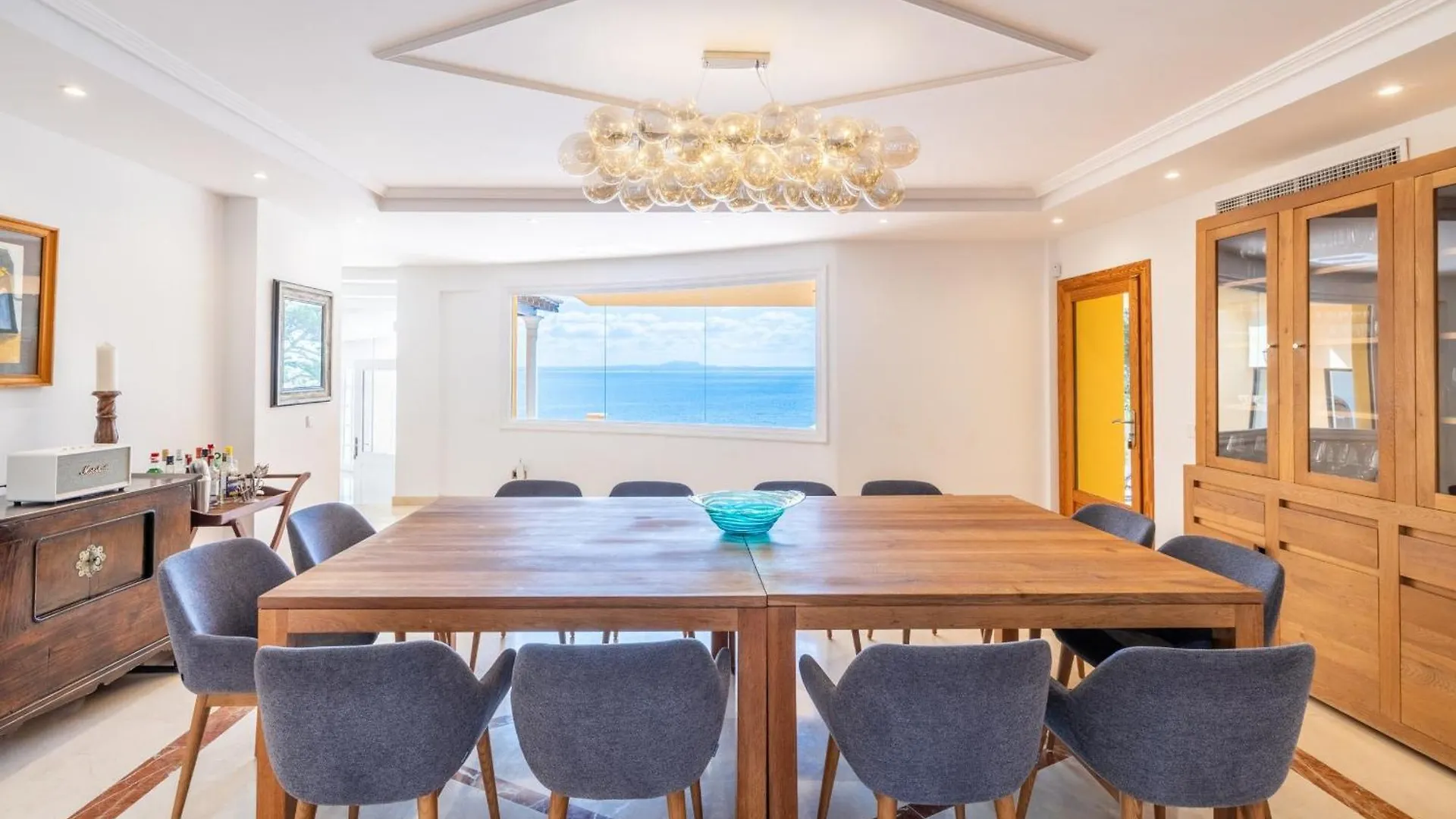 Holiday home Spektakulaere Sea Front Villa Cala Vinas